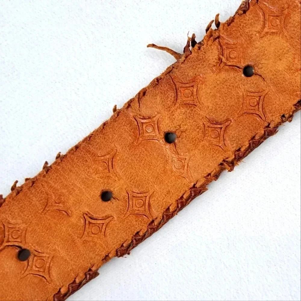 Vintage 90's Woven Color - Tooled Leather Belt Made in Guatemala - Picture 4 of 5